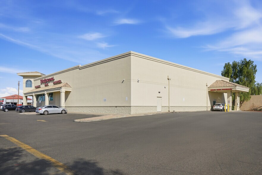 More Photos Of 4249 W Glendale Ave, Phoenix Drugstore For Sale