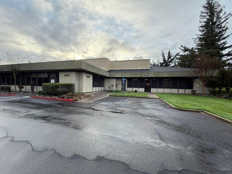 More Photos Of 6359 Auburn Blvd, Citrus Heights Office For Sale