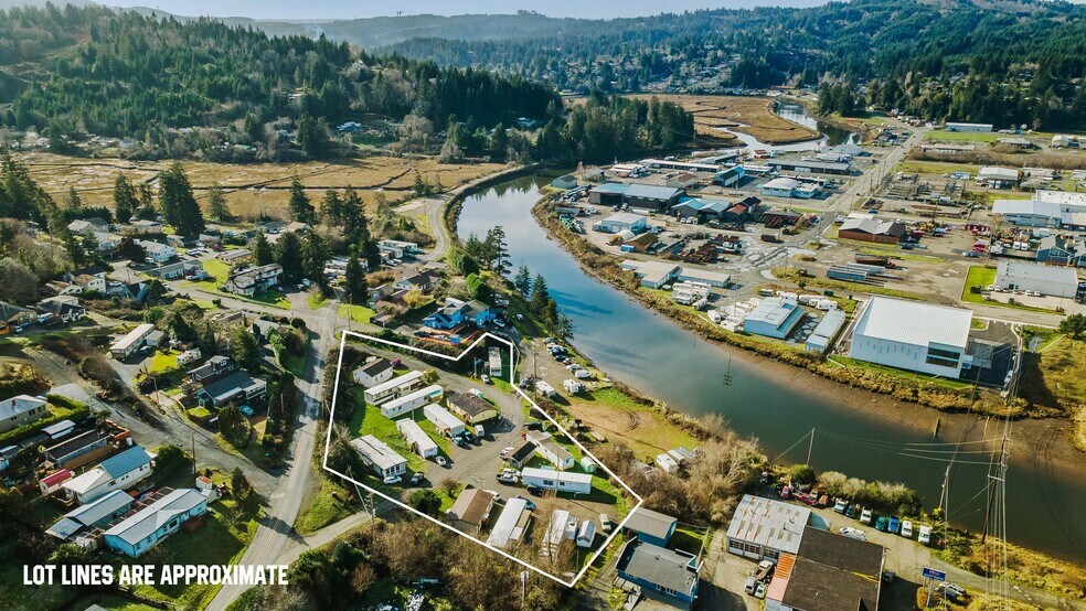 More Photos Of 93531 Coal Bank Ln, Coos Bay Manufactured Housing Mobile Home Park For Sale