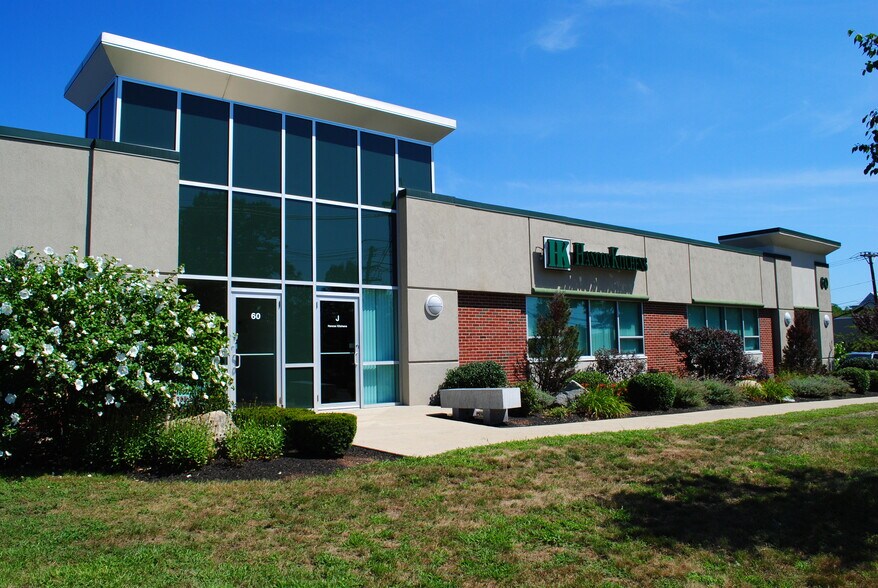 More Photos Of 60 Concord St, Wilmington Office For Lease