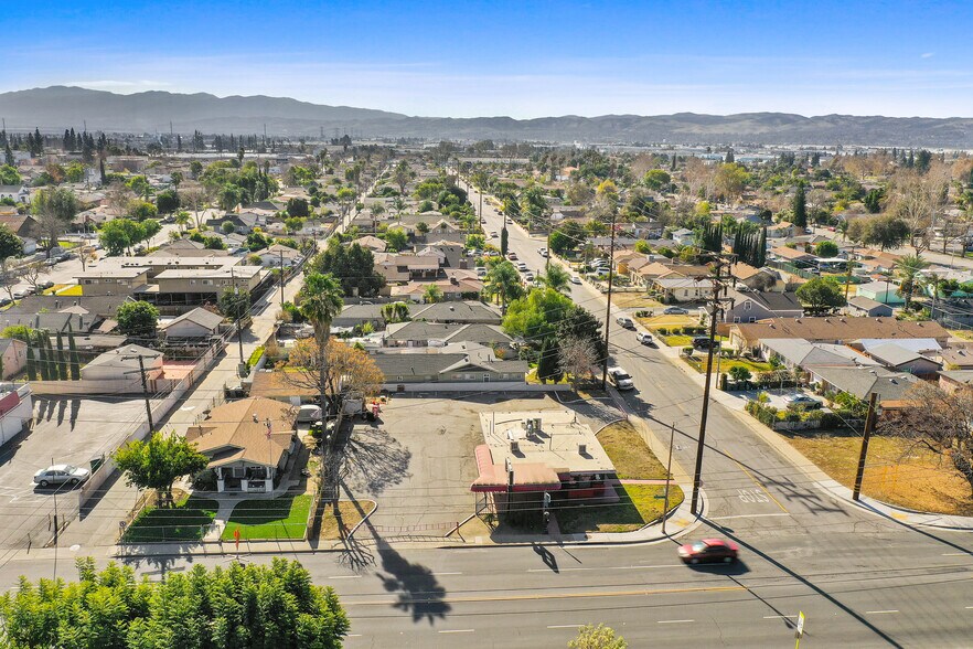 More Photos Of 5065 Riverside Dr, Chino Fast Food For Lease