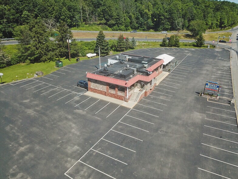 More Photos Of 2576 Route 611, Scotrun Restaurant For Sale