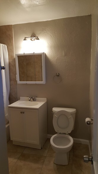 More Photos Of 1220 Sacramento Ave, West Sacramento Apartments For Sale