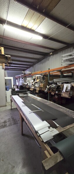 More Photos Of 5701 Houchin St, Naples Manufacturing For Lease