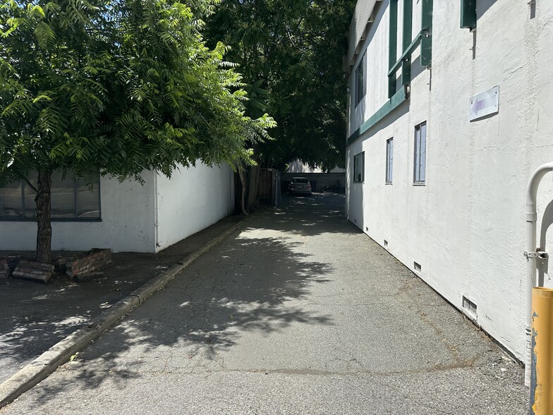 More Photos Of 1621 W El Camino Real, Mountain View Medical For Sale