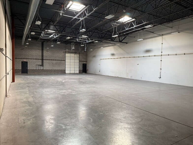 More Photos Of 230 Cutler Dr, North Salt Lake Warehouse For Sale