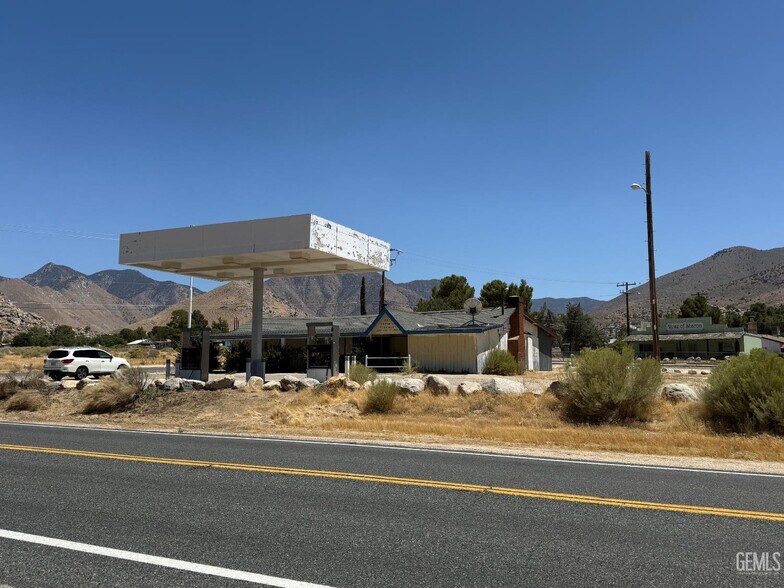 More Photos Of 23822 Highway 178, Onyx Service Station For Sale