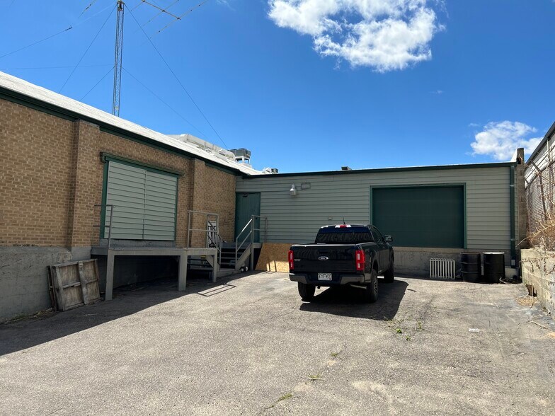 More Photos Of 4150 N Fox St, Denver Warehouse For Lease