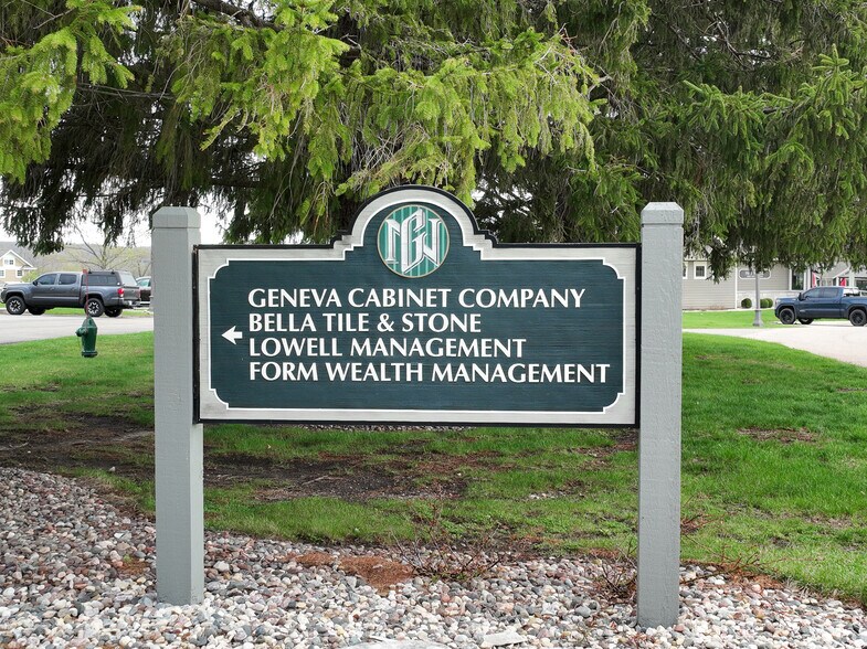 More Photos Of 201 Geneva National Ave, Lake Geneva Office For Sale