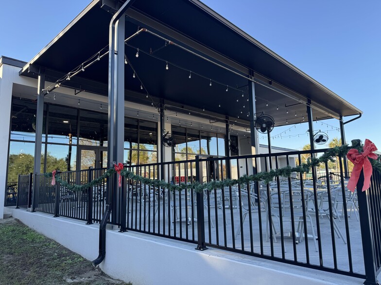 More Photos Of 235 NE Watula Ave, Ocala General Retail For Sale