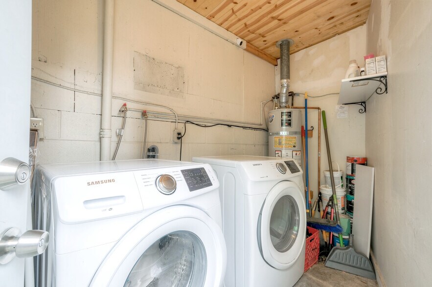 More Photos Of 2443 Grande Vista Ave, Oakland Apartments For Sale