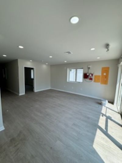 More Photos Of 1202 S Olden Ave, Hamilton Office For Lease