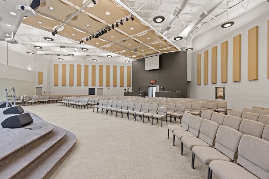 More Photos Of 4700 E Walnut Ave, Orange Religious Facility For Sale