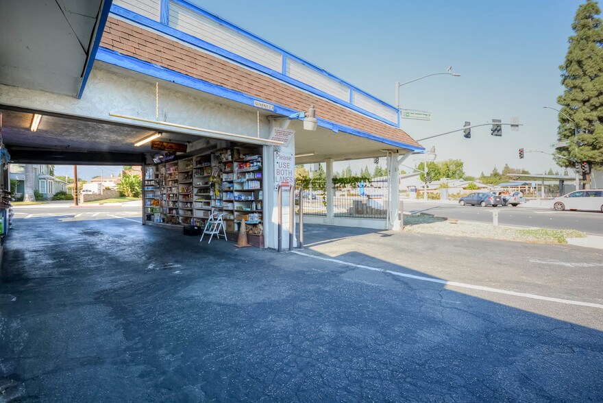 More Photos Of 8008 Archibald Ave, Rancho Cucamonga Freestanding For Sale