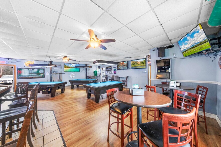 More Photos Of 400 S Pine Ave, South Amboy Restaurant For Sale