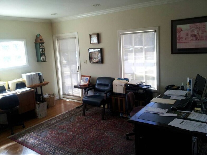 More Photos Of 917-921 W 17th St, Santa Ana Medical For Lease