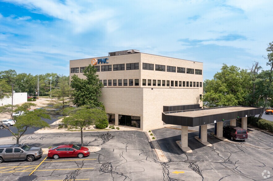 More Photos Of 1100 W Glen Ave, Peoria Office For Lease