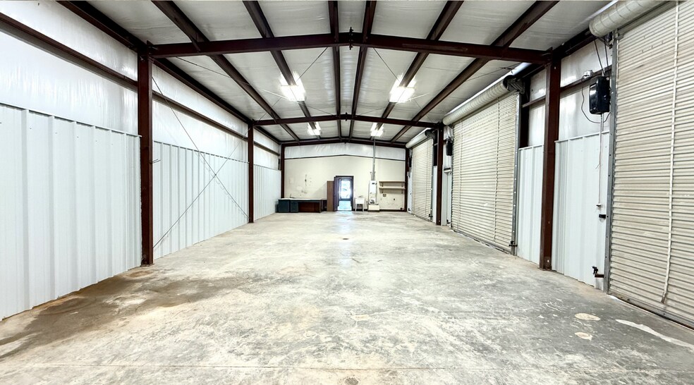 More Photos Of 12301 W County Road 100, Midland Industrial For Lease