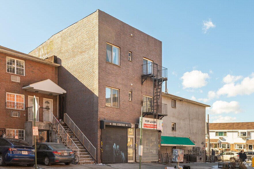 More Photos Of 438 Wilson Ave, Brooklyn Storefront Retail Residential For Lease