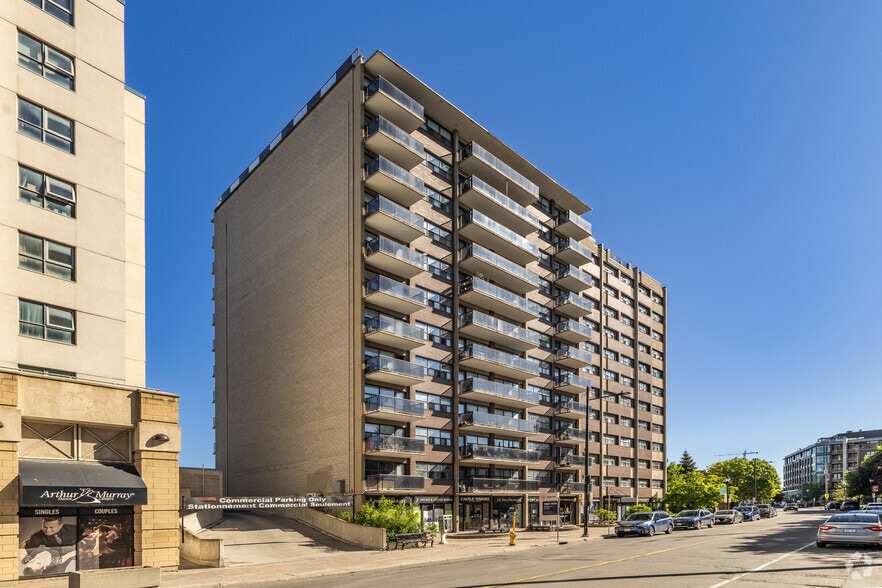 More Photos Of 1161-1171 Wellington St, Ottawa Apartments For Lease