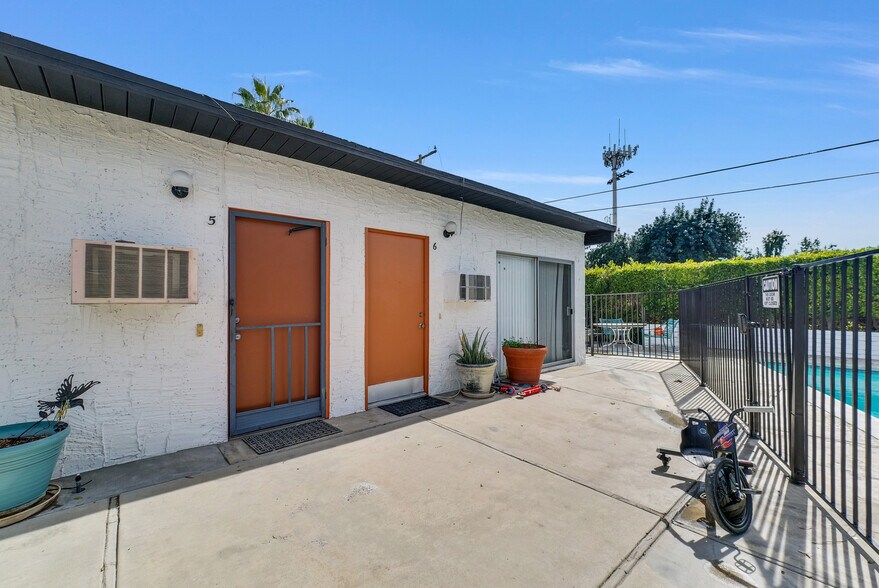 More Photos Of 1900 E Baristo Rd, Palm Springs Apartments For Sale