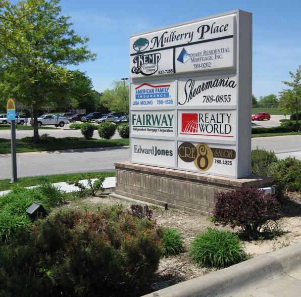 More Photos Of 612-624 N Mulberry Rd, Derby Office For Sale