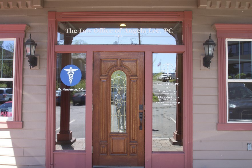 More Photos Of 360 NW Vermont St, Bend Office Residential For Lease