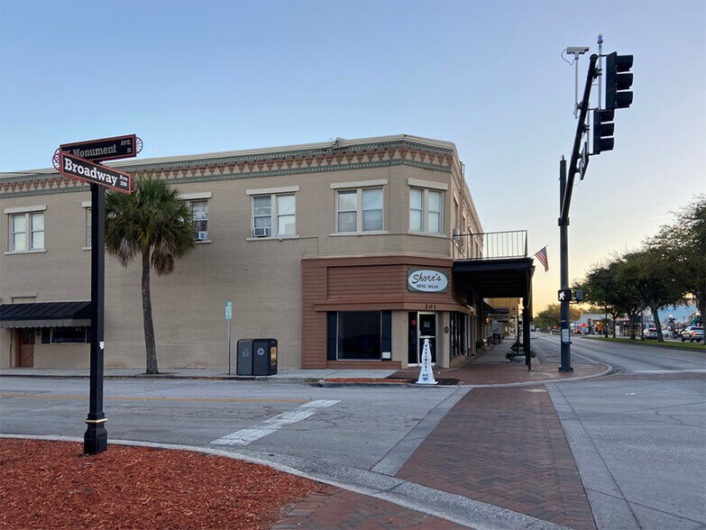 More Photos Of 203 Broadway, Kissimmee Apartments For Lease