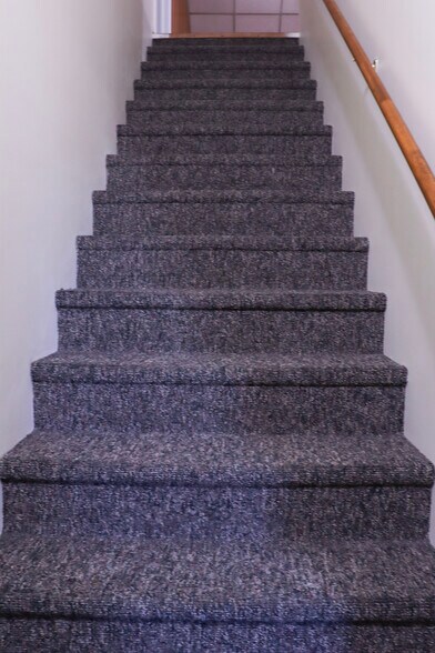 More Photos Of 126 E Lincolnway, Morrison Specialty For Sale