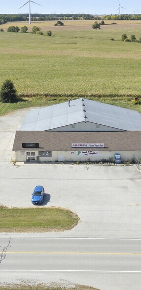 More Photos Of 7291 Arkona Rd, Arkona Industrial For Lease