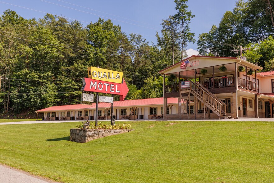 More Photos Of , Whittier Hospitality For Sale