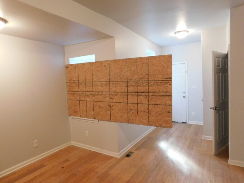 More Photos Of , Philadelphia Specialty For Sale