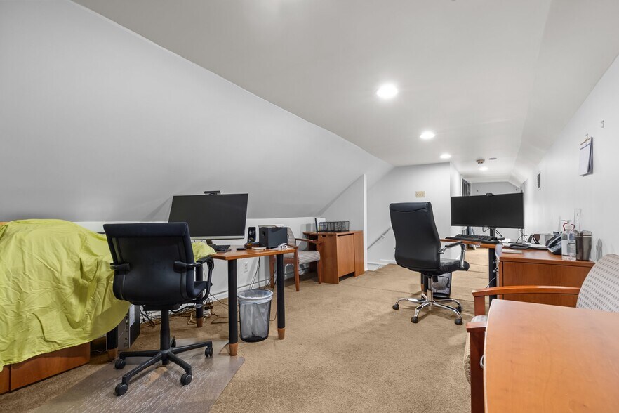 More Photos Of 111 S State St, Newtown Office Residential For Sale