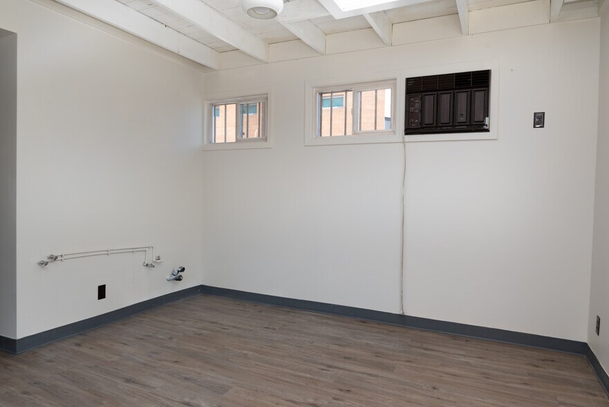More Photos Of 915 McLean Rd, Mount Vernon Freestanding For Sale
