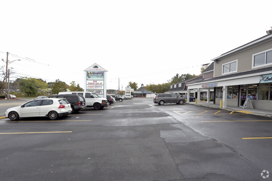 More Photos Of 341-351 S Broadway, Salem Unknown For Lease