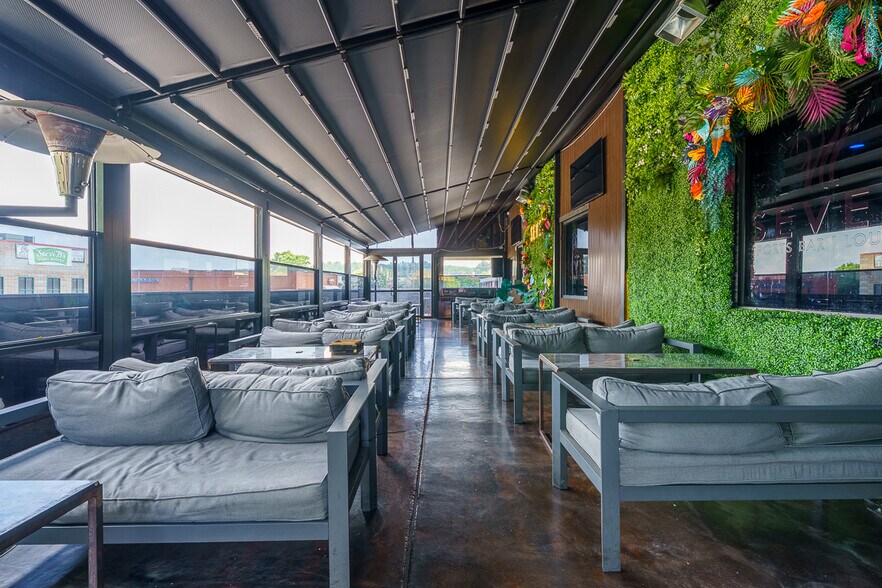 More Photos Of 3570 Highway 138 SE, Stockbridge Restaurant For Sale