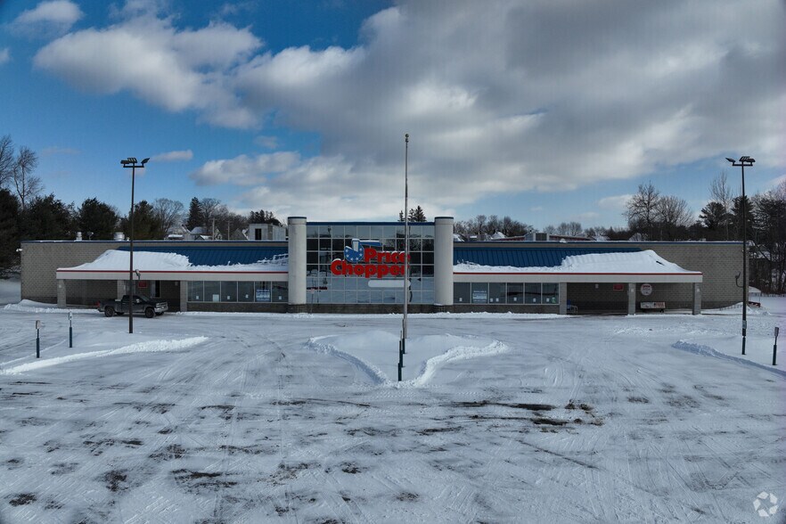 More Photos Of 358 N Main St, Gloversville Freestanding For Sale