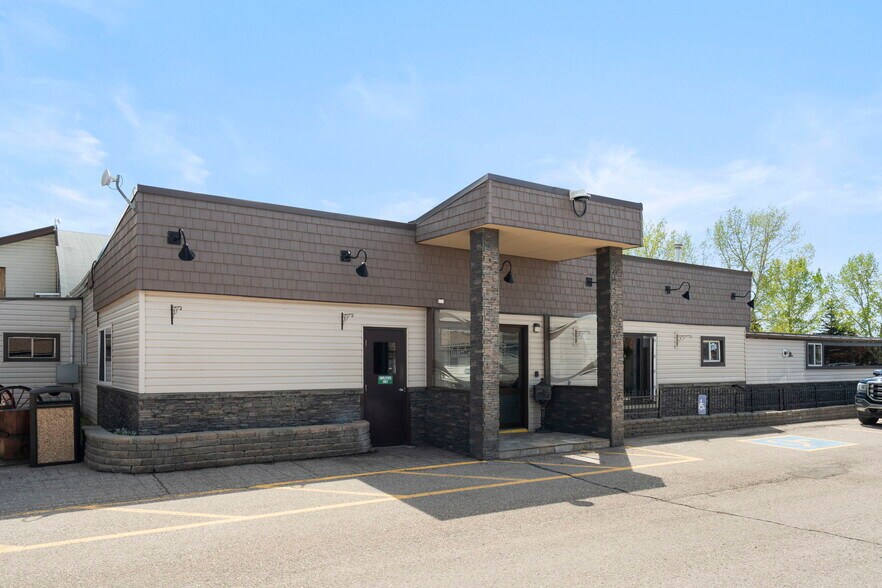 More Photos Of 282063 Twp Rd 224A, Rocky View No 44 Veterinarian Kennel For Sale