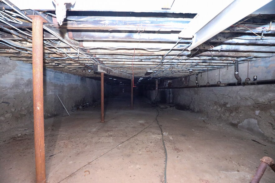 More Photos Of 350 Broadway, Kingston Storefront Retail Office For Sale