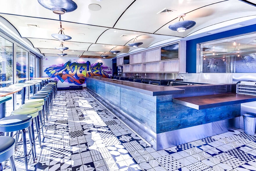 More Photos Of 74-A Montauk Hwy, East Hampton Restaurant For Lease