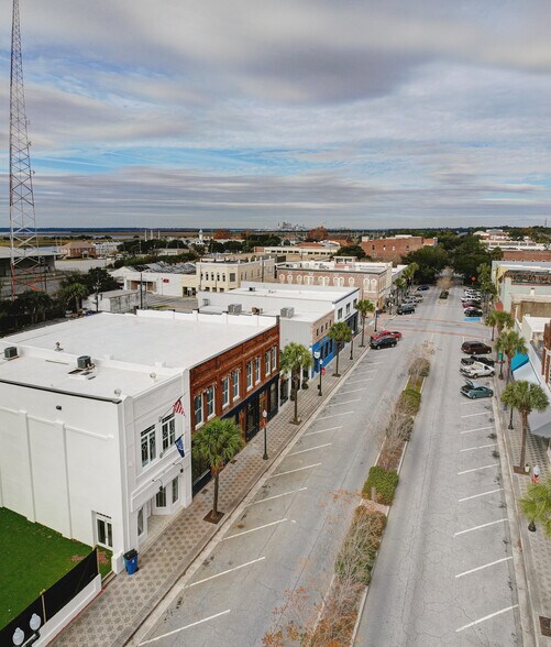 More Photos Of 1317 Newcastle St, Brunswick Storefront For Sale