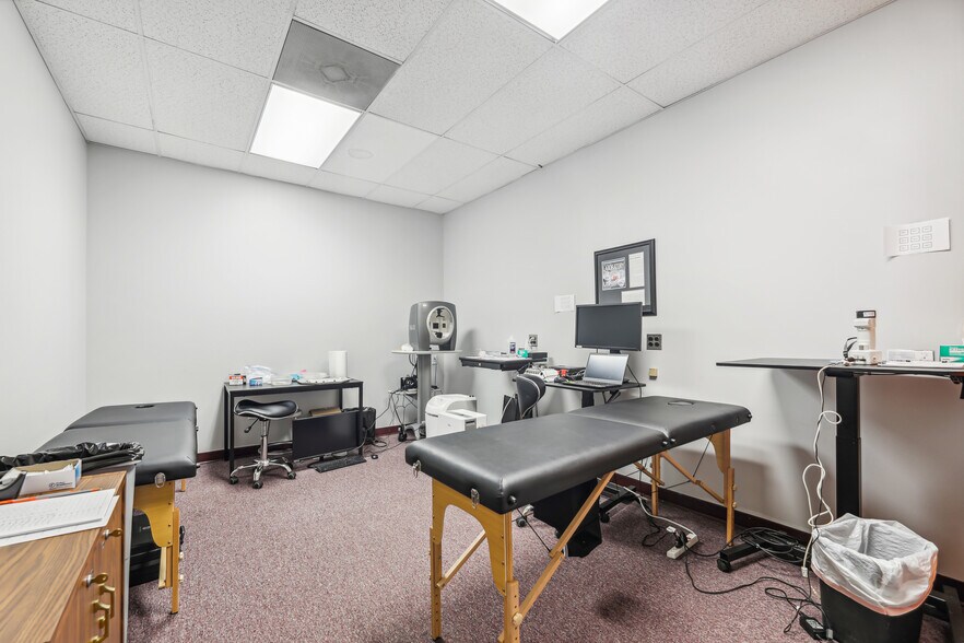 More Photos Of 2497 Vauxhall Rd, Union Township Manufacturing For Sale