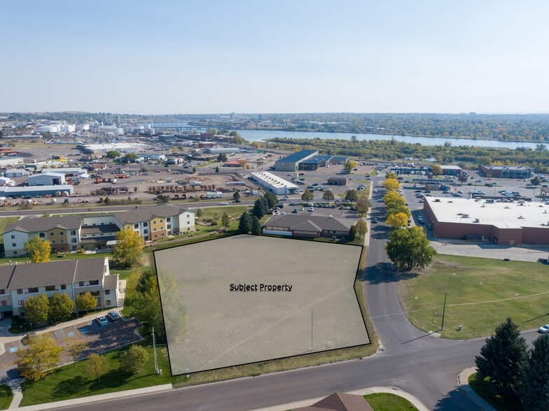 More Photos Of 25 16th Avenue NW, Great Falls Land For Sale