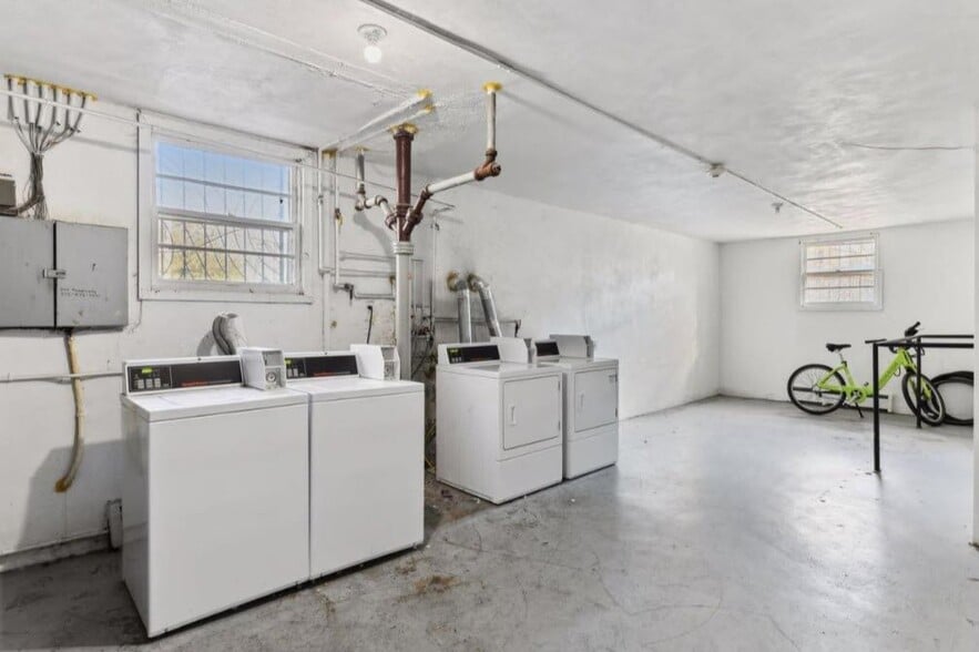 More Photos Of 3211 Minnehaha Ave, Minneapolis Apartments For Sale