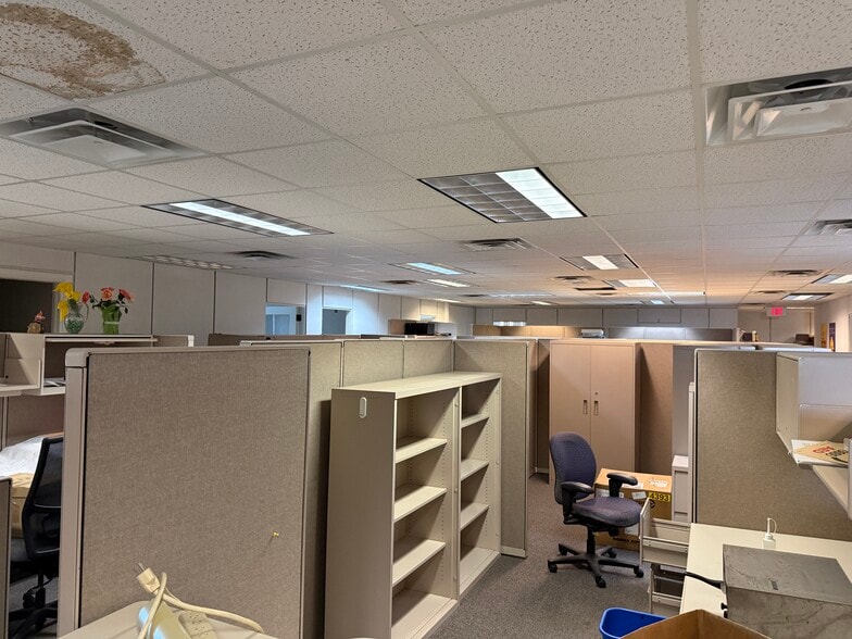More Photos Of 700 Dura Beauty Ln, Wisconsin Rapids Warehouse For Lease