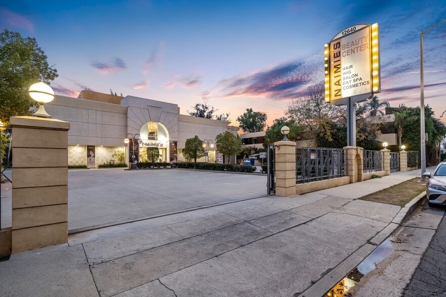 Primary Photo Of 12640 Riverside Dr, Valley Village Storefront Retail Office For Sale