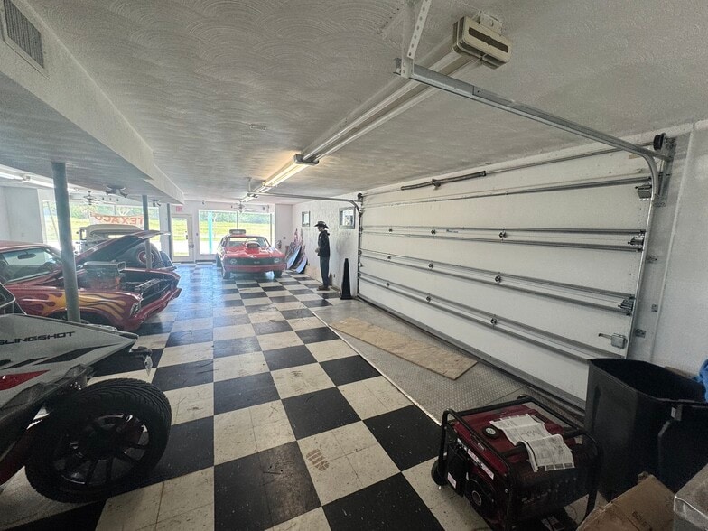 More Photos Of 322 Ridgewood Ave, Daytona Beach Storefront Retail Office For Sale