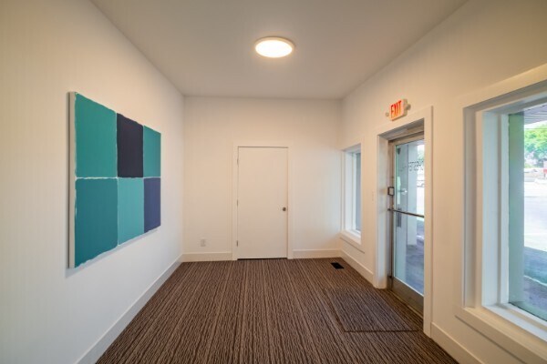 More Photos Of 410 Dinah Shore Blvd, Winchester Office Residential For Sale