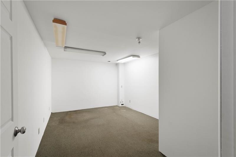 More Photos Of 6027 National Pike, Grindstone Freestanding For Lease
