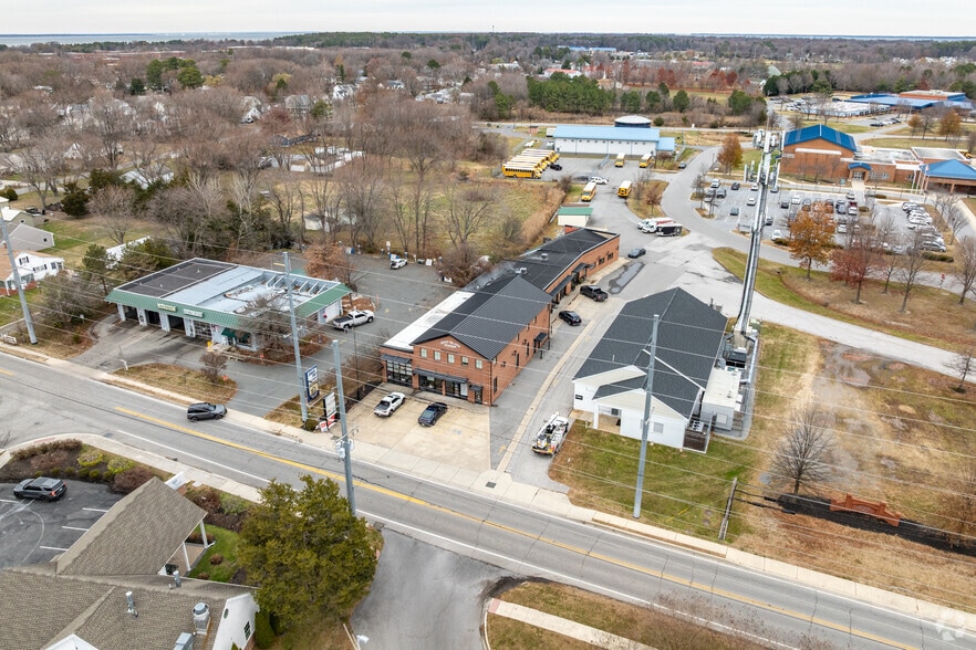 More Photos Of 605 Main St, Stevensville Freestanding For Sale